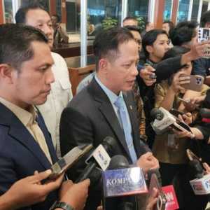 KLH Setop Operasional Tiga Perusahaan Diduga Terkait Banjir Sumatera