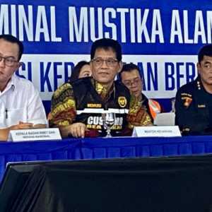 Purbaya Akui Cuma Gertak Soal Pembekuan Bea Cukai