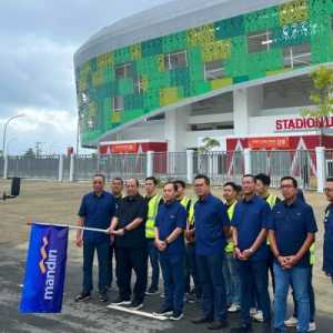 Dirut Bank Mandiri Pastikan Kesiapan Bantuan Bencana di Sumatera