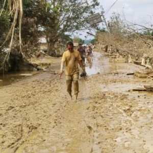 Dinamika Hubungan Pusat-Daerah dalam Manajemen Bencana