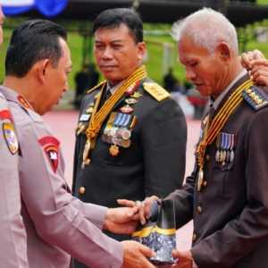 Akpol 91 Bhara Daksa Reuni di Semarang, Beri Penghormatan Khusus Purnawirawan