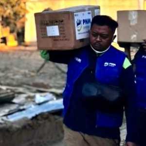 Sebulan Bencana, Relawan PNM Turun Langsung Salurkan Bantuan