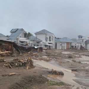 Komisi X Dorong Layanan Psikososial untuk Siswa Korban Bencana di Sumatera