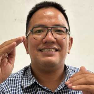 Pramono Putus Rantai Kemiskinan Lewat Pemutihan Ijazah