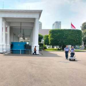 Parkiran Istana Sepi