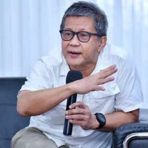 Rocky Gerung: Sumbangan Ferry Irwandi Paradoks bagi Pemerintah