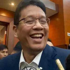 Menkeu Purbaya Enggan Relokasi Anggaran MBG Untuk Bencana Sumatera