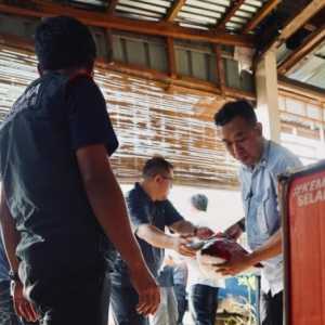 Aliran Bantuan ke Aceh