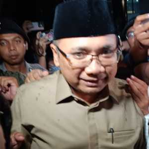 Yaqut Cholil Qoumas Menghindar Ditanya Status Tersangka