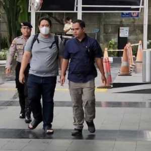 OTT Oknum Jaksa Mengungkap Paradigma Hukum Sapu Kotor