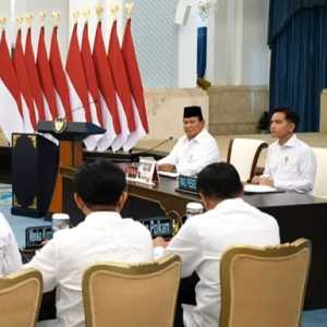 Prabowo Waspadai Kekuatan Luar Ganggu Pemerintah Tangani Bencana