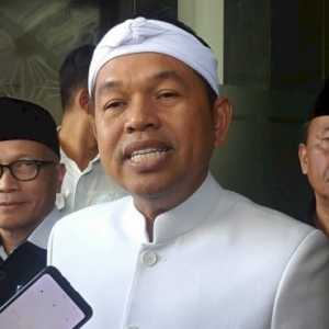 Korban Bencana di Jabar Lebih Butuh Perhatian Dedi Mulyadi