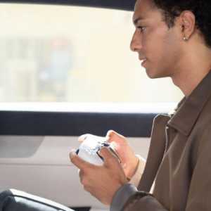 Gebrakan Sony-Honda: Ciptakan Mobil untuk Main PlayStation