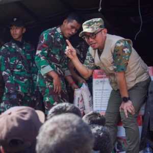 Amanah Kemanusiaan Presiden Prabowo Tiba di Aceh: Wamenhaj Salurkan Bantuan 20 Ton untuk Korban Banjir