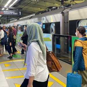 Warga Diajak Naik Transportasi Publik saat Malam Tahun Baru