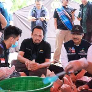 Gus Ipul Beri Semangat Relawan di Aceh Tamiang