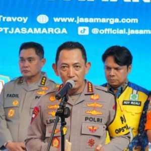 Kapolri Pantau Pengamanan Nataru di JMTC Bekasi, Lalin Masih Lancar