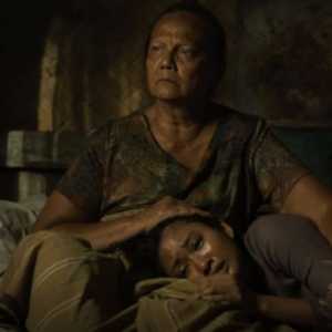 Nelangsa Dipangku Negara