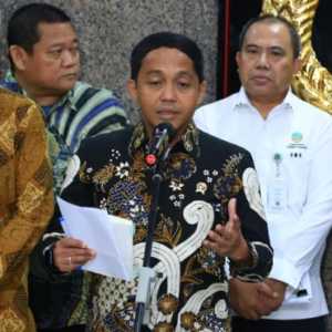 Kemenhut Cek Kayu Gelondongan Banjir Sumatera Pakai AIKO