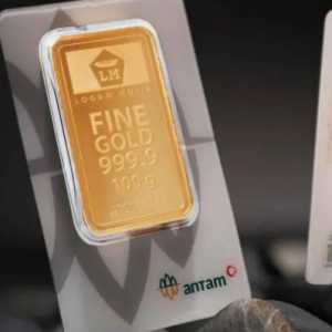 Emas Antam Anjlok Rp95 Ribu Jelang Akhir Tahun!