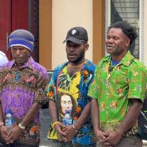 Lima Pentolan KKB Intan Jaya Tobat, Berikrar Kembali ke NKRI