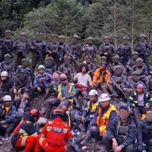 TNI Selamatkan 18 Pekerja Freeport dari KKB