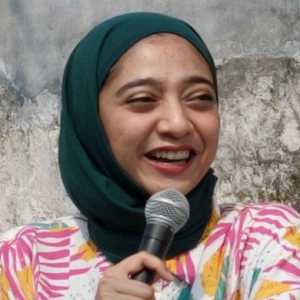 Chiki Fawzi Dicopot, Ditarik Kembali, Lalu Memilih Pergi