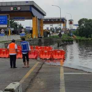 Pemerintah Didesak Turun Tangan Atasi Banjir di Jalan Tol