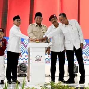 Sekolah Rakyat Jalan Menuju Pengentasan Kemiskinan