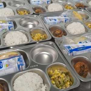 MBG: Mesin Gizi, Mesin Ekonomi, atau Mesin Uang?