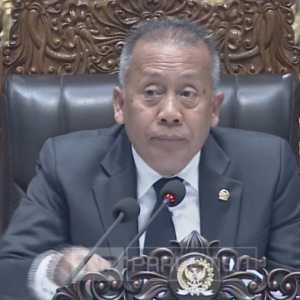 Paripurna DPR Sahkan 8 Poin Percepatan Reformasi Polri