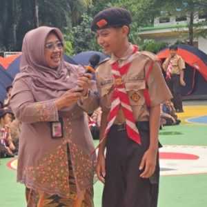 Kadisdik DKI Senang Lihat Kemping Pramuka di SDN 11 Kebon Jeruk