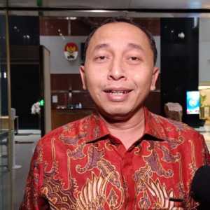 KPK Batal Periksa Nyumarno PDIP di Kasus OTT Bupati Bekasi