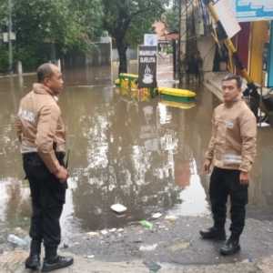 114 RT Masih Terendam Banjir hingga Malam Ini
