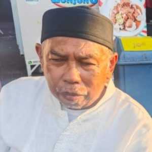 Jenazah Dede Sulaeman Dimakamkan Bada Zuhur