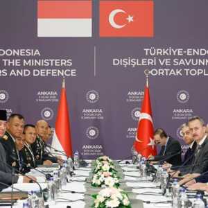 Kolaborasi dengan Turki