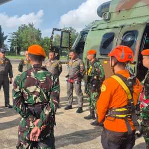 Helikopter Caracal hingga Prajurit Kopasgat Dikerahkan Cari ATR 400 Hilang di Maros