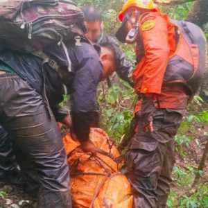 Jenazah Pramugari Florencia Ditemukan di Gunung Bulusaraung