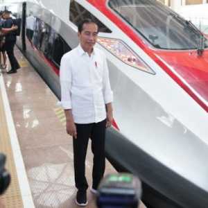 KPK Tak Berani Usut Whoosh Jokowi, OTT Kepala Daerah cuma Gimik