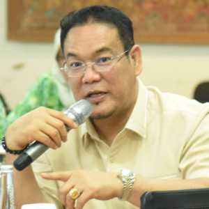 Pemangkasan Produksi Batu Bara Tak Boleh Ganggu Pasokan Pembangkit Listrik