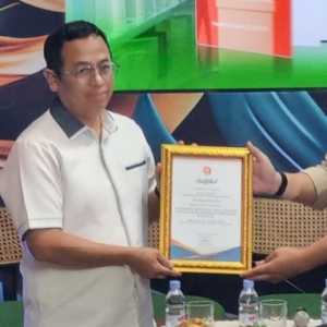 Anggota Bawaslu Kupas Permasalahan Demokrasi Lewat Sebuah Buku