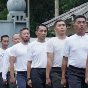 Petugas Haji Dibekali Diklat Semi-Militer