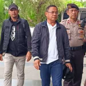 Bupati Pati Sudewo Cs Digiring ke Gedung Merah Putih KPK