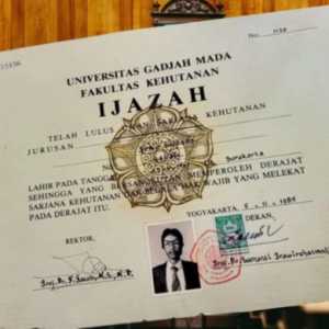 Sidang Ijazah Jokowi Ditunda Lagi, Bukti Penggugat Belum Valid