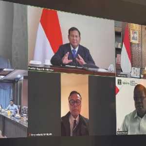 Prabowo Pimpin Ratas Penertiban Kawasan Hutan dari London