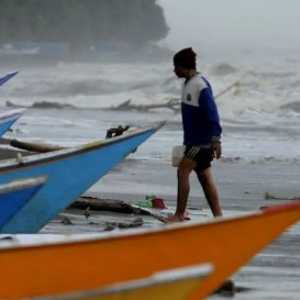 Ketika Nelayan Melawan Cuaca