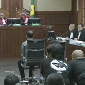 Kuasa Hukum Sebut Dakwaan Jaksa ke Nadiem Tidak Jelas dan Sebatas Asumsi