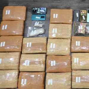 Polisi Amankan Empat Pengedar Plus Barbuk 17 Kg Ganja