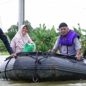 Evakuasi Warga Terdampak Banjir