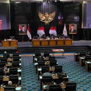 DPRD DKI Sahkan Dua Ranperda